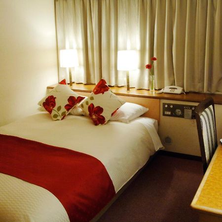 Central Hotel Yokosuka Phòng bức ảnh