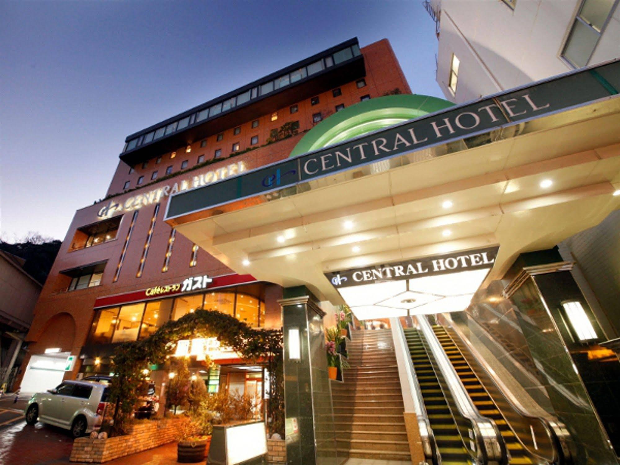 Central Hotel Yokosuka Ngoại thất bức ảnh