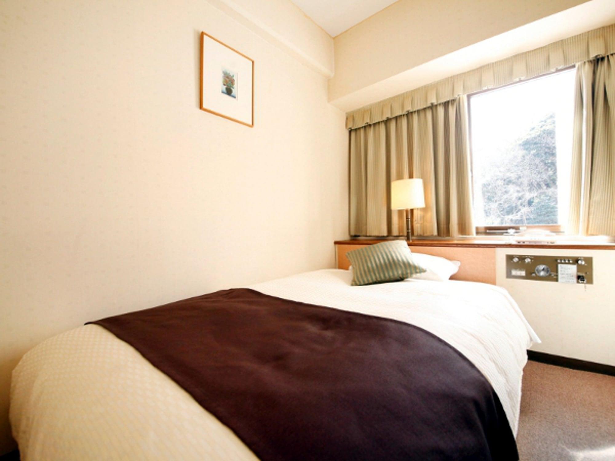 Central Hotel Yokosuka Ngoại thất bức ảnh