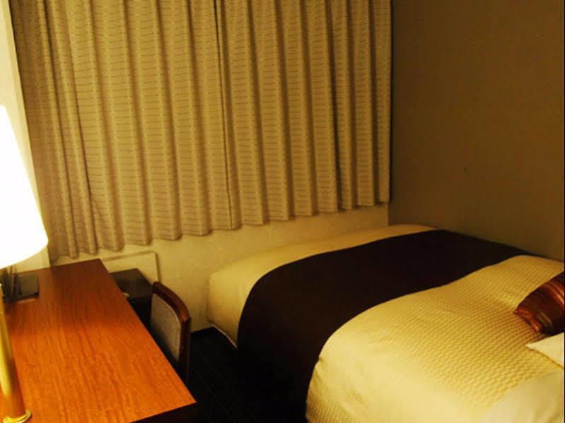 Central Hotel Yokosuka Ngoại thất bức ảnh